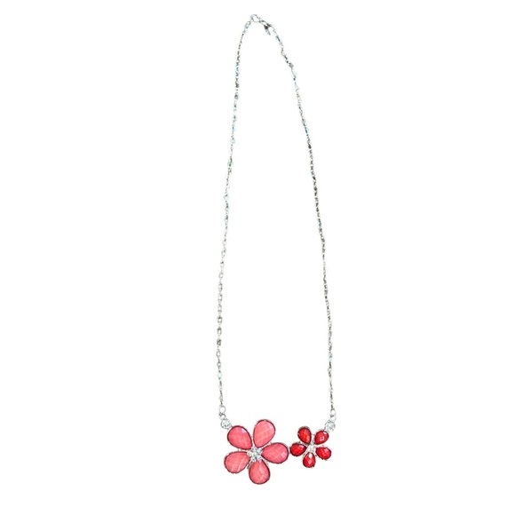 Adorable Pink & Red Silver Tone Ditsy Flower Pendant Necklace - Picture 1 of 5